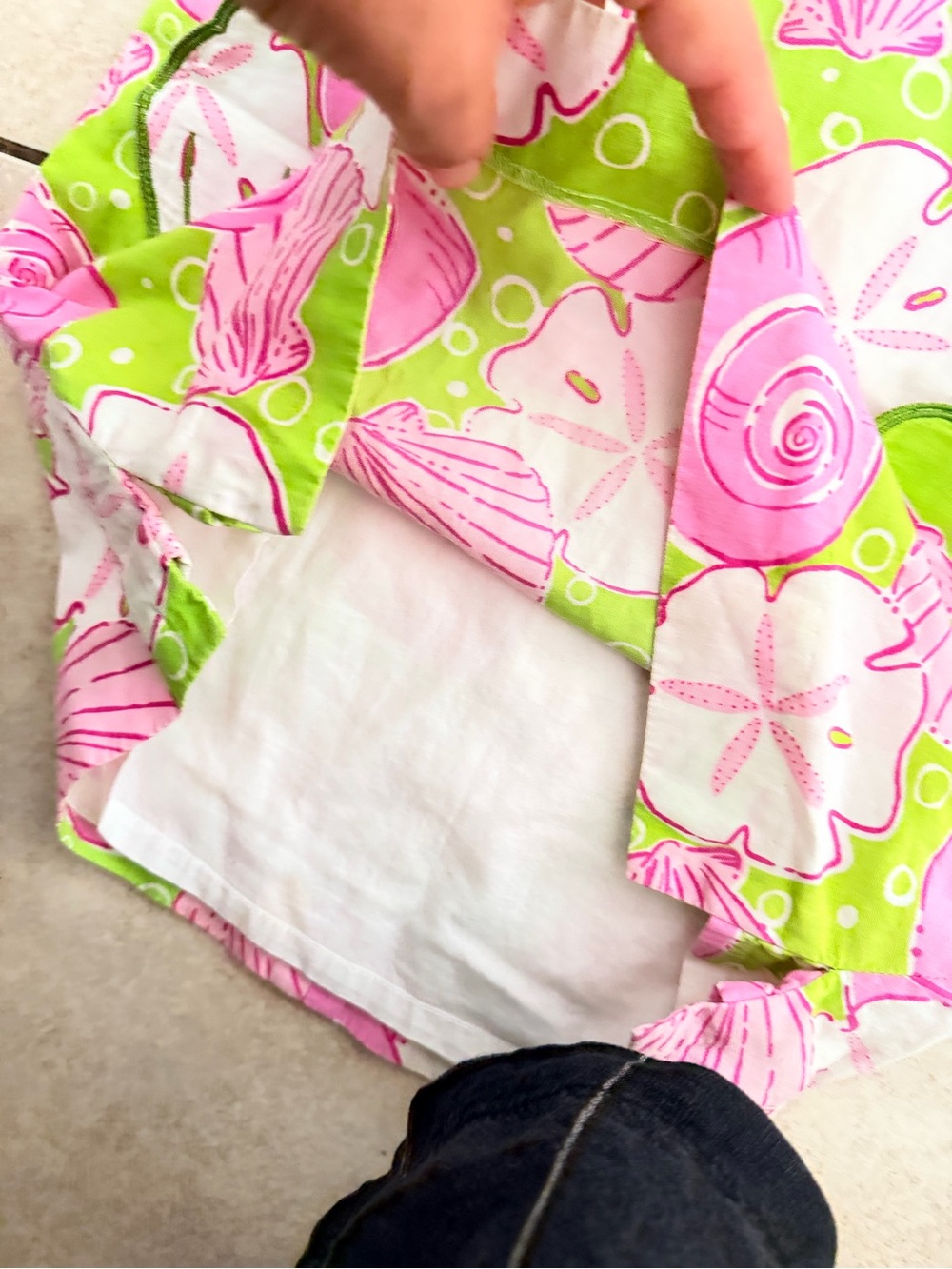 Lilly Pulitzer Green Dress with Pink and White Shell Print - Picture 7 of 9